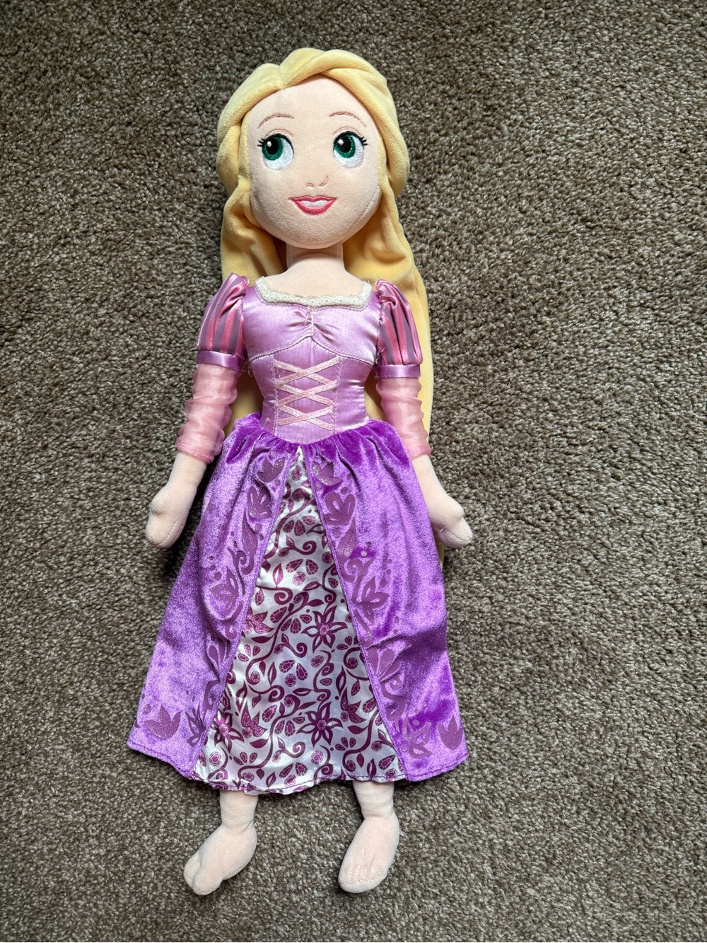 Disney Store Rapunzel Tangled 20” Plush Doll 1st Edition Rare GUC